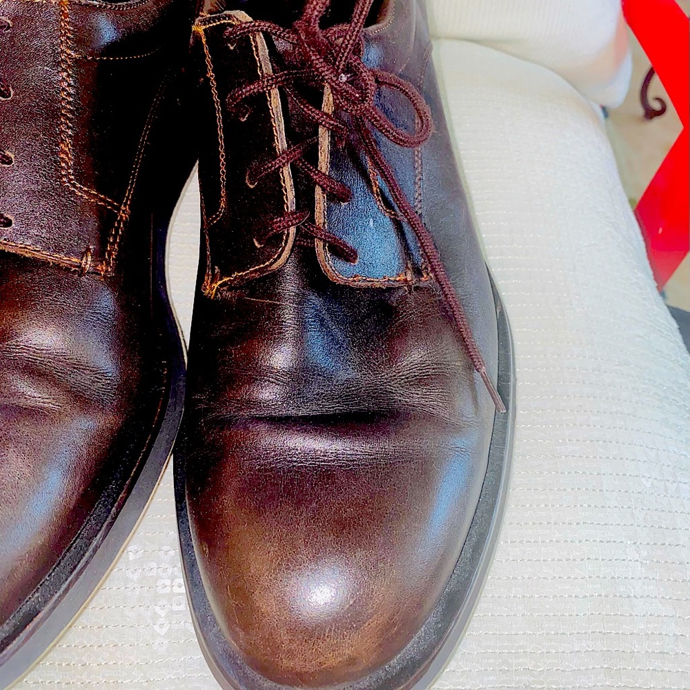 Armani chocolate brown size 10.5 42.5 Italian
